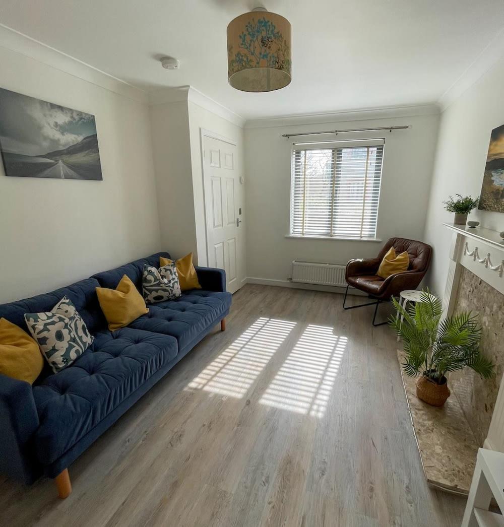 Comfortable Home W Private Parking Charlestown Charlestown  Exterior foto